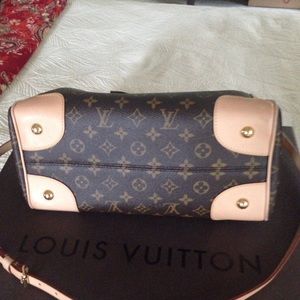 Authentic Louis Vuitton retiro